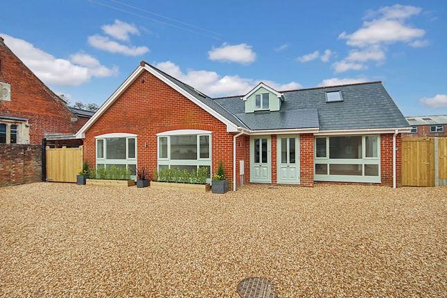 Shaftesbury Street, Fordingbridge SP6 2 bed bungalow for sale