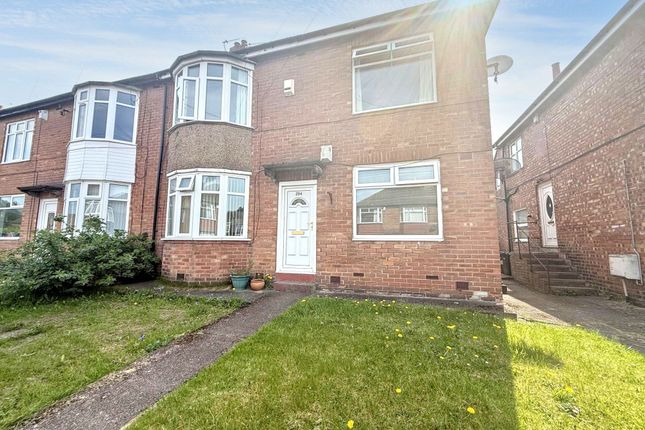 Ovington Grove, Fenham, Newcastle... 2 bed flat for sale