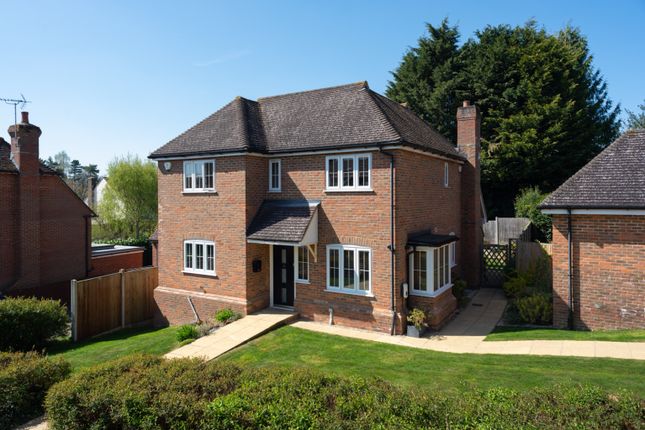Chaucer Mews, Upper Harbledown 4 bed detached house for sale