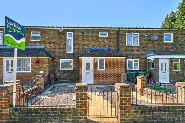 Falkland Road, Basingstoke RG24 3 bed terraced house for sale