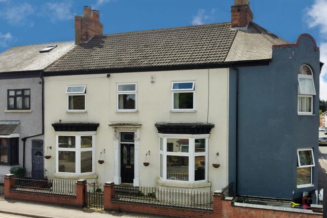 4 bedroom town house for sale
