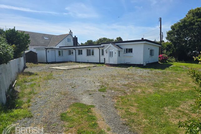 4 bedroom bungalow for sale