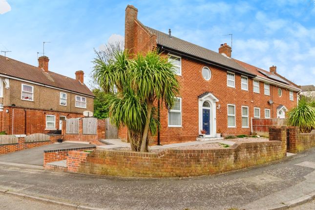 3 bed semi-detached house