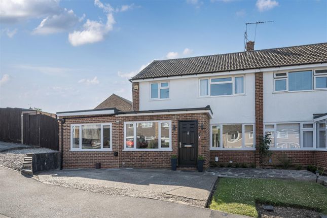 Homefield Road, Bushey WD23 3 bed semi