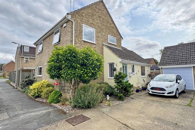 Derwent Way, White Court, Great Notley 4 bed detached house for sale