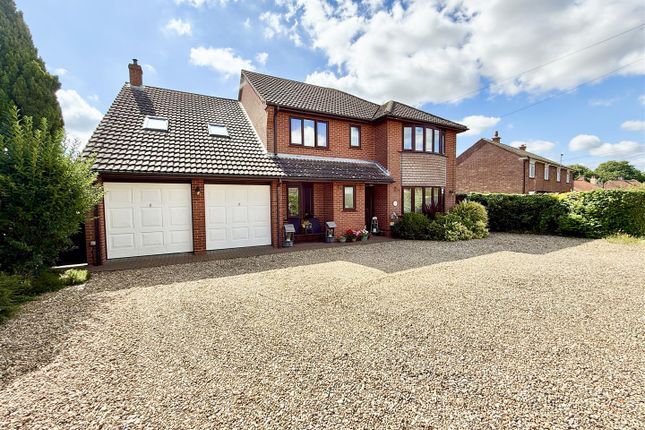 Croft Hill, Stokesby, NR29 4 bed house for sale