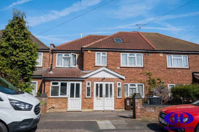 6 bedroom semi-detached house for sale