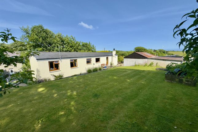 Sarn Mellteyrn 2 bed detached house for sale
