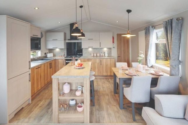 Cheriton Bishop Devon 2 bed static caravan for sale