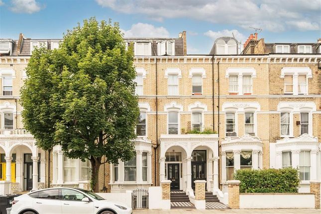 Sinclair Road, London W14 1 bed flat for sale