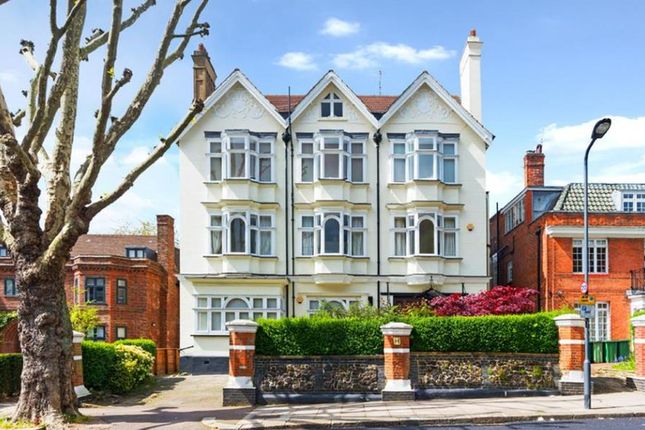 Heath Drive, Hampstead, London, NW3 4 bed flat for sale