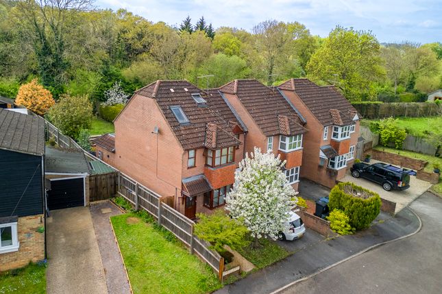 Gables Drive, High Wycombe HP14 4 bed end of terrace house for sale