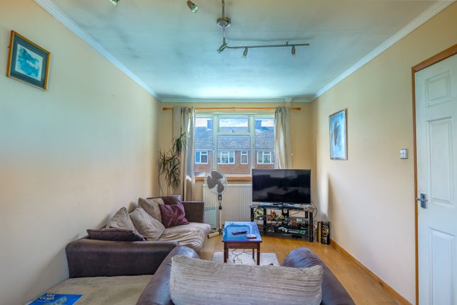 2 bed flat