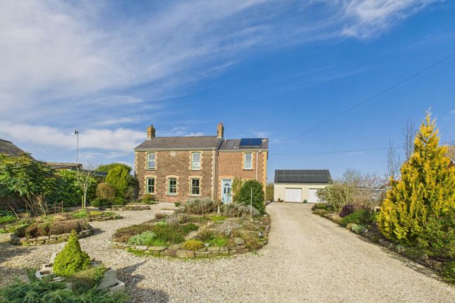 High View, Driffield Road, Lydney... 3 bed detached house for sale