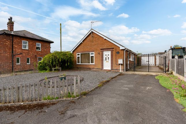 Fen Road, East Kirkby, Spilsby, PE23 2 bed detached bungalow for sale