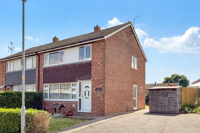 3 bedroom semi-detached house for sale