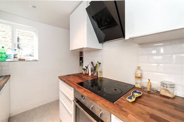 Denmark Road, London, SE5 2 bed apartment for sale