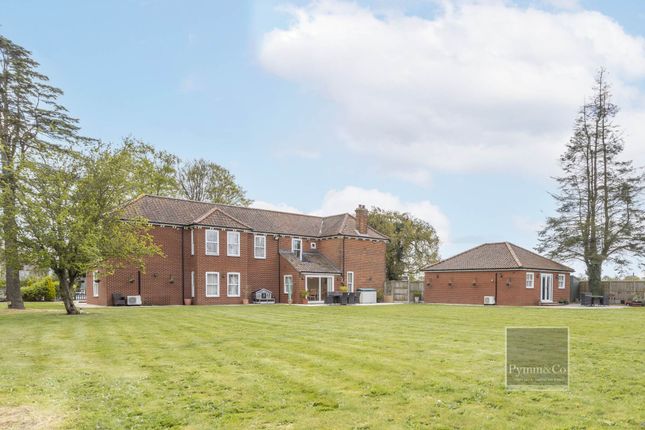 Dereham Road, Dereham NR20 7 bed detached house for sale