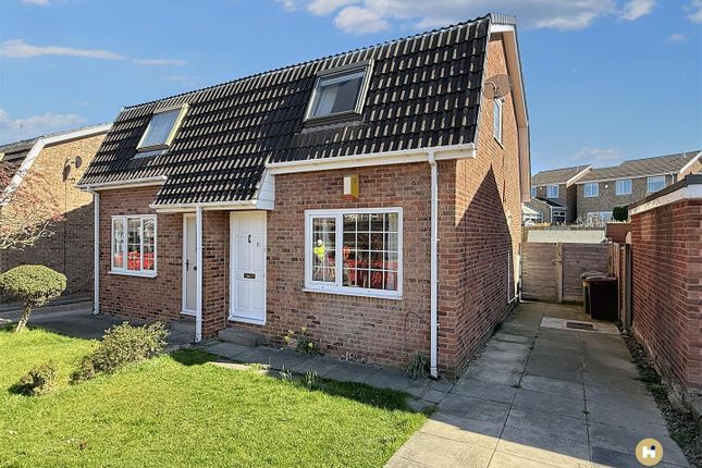 Rockwood Crescent, Wakefield WF4 3 bed semi