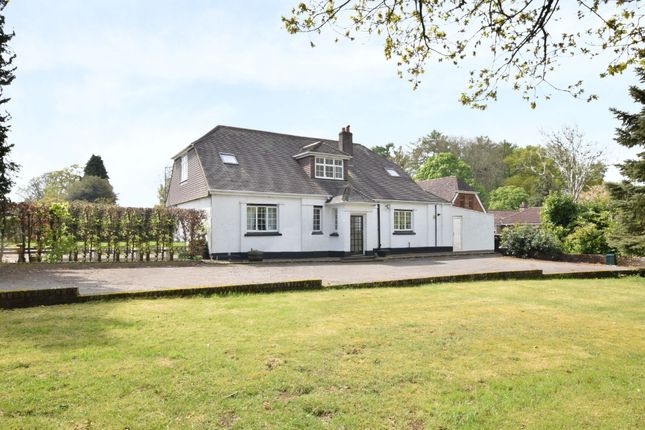 6 bedroom detached house for sale