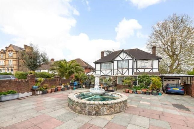 Lancaster Road, London, SE25 4 bed detached house for sale