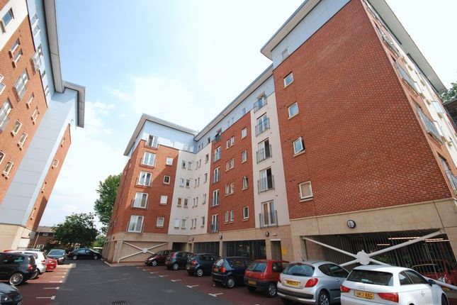 2 bed flat