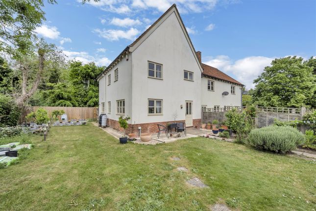 Hanbury Paddocks, Risby, Bury St Edmunds 4 bed house for sale