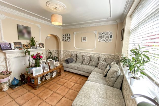 Radfield Way, Sidcup, Kent, DA15 2 bed end of terrace house for sale