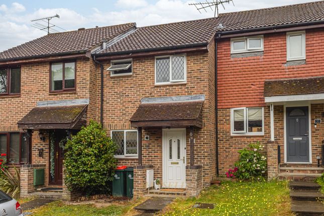 Detling Road, Crawley RH11 2 bed terraced house for sale
