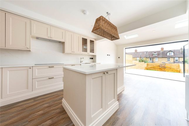 Curzon Road, Maidstone, ME14 4 bed terraced house for sale