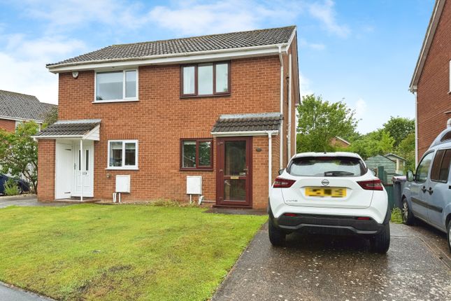 2 bedroom semi-detached house for sale