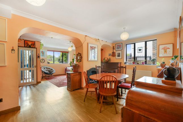 George Lane, London SE13 3 bed end of terrace house for sale