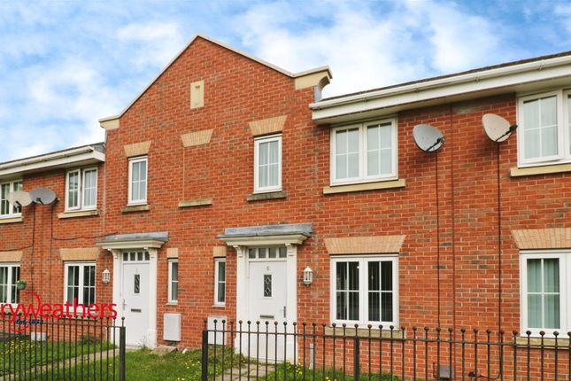 West End Lane, New Rossington, Doncaster 3 bed terraced house for sale