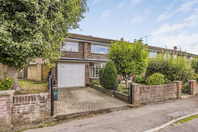 Moorgreen Road, Havant PO9 5 bed end of terrace house for sale