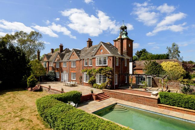 Loxwood, Billingshurst, West Sussex... 7 bed semi