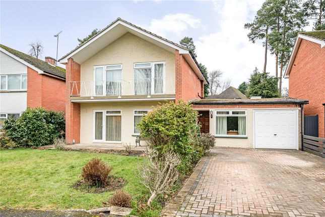 4 bed detached house