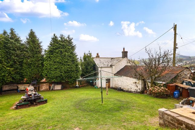 Lutton, Devon PL21 3 bed detached house for sale