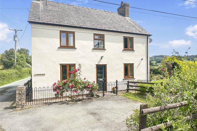 Trefeglwys, Caersws, Powys, SY17 3 bed detached house for sale