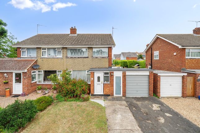 Brookfield Avenue, Larkfield, Aylesford 3 bed semi