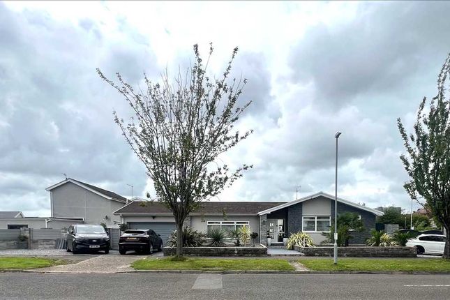 Admirals Walk, Sketty, Derwen Fawr... 4 bed detached bungalow for sale