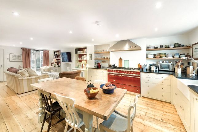 Richborne Terrace, Oval, London, SW8 5 bed terraced house for sale