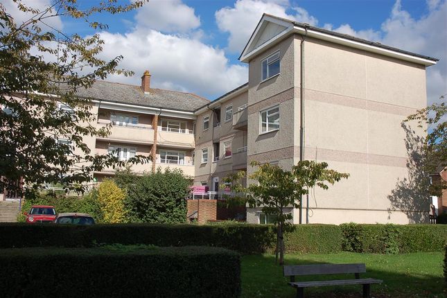 3 bed flat