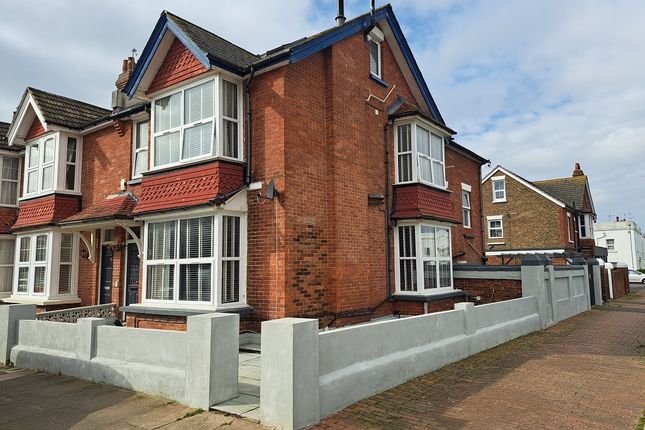 Rylstone Road, Redoubt, Eastbourne BN22 6 bed end of terrace house for sale
