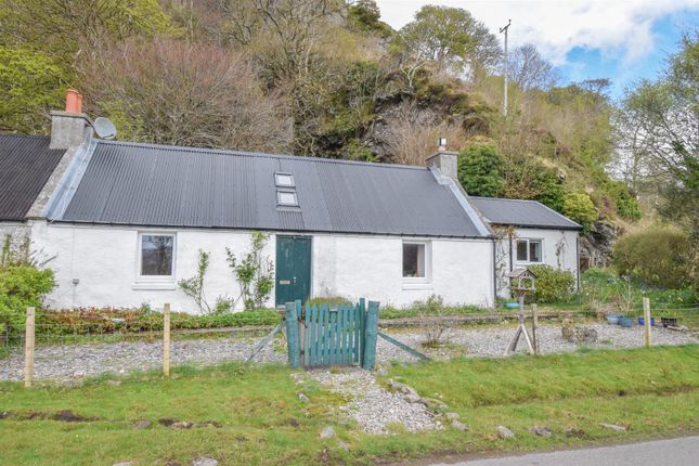 2 bedroom semi-detached bungalow for sale