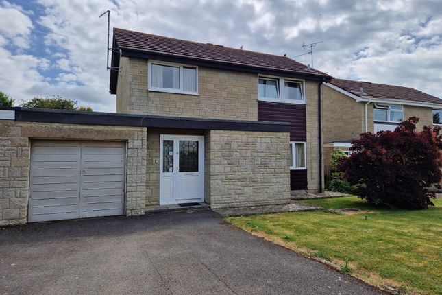 The Laurels, Great Coxwell... 3 bed link detached house for sale