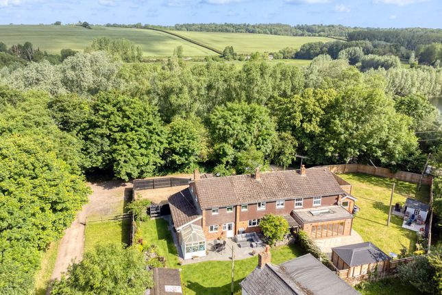 Lakeside, Sonning Eye, Reading 5 bed semi