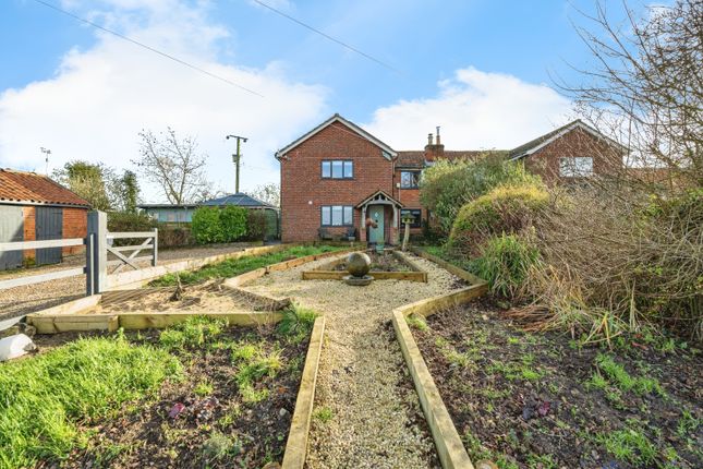 3 bedroom cottage for sale