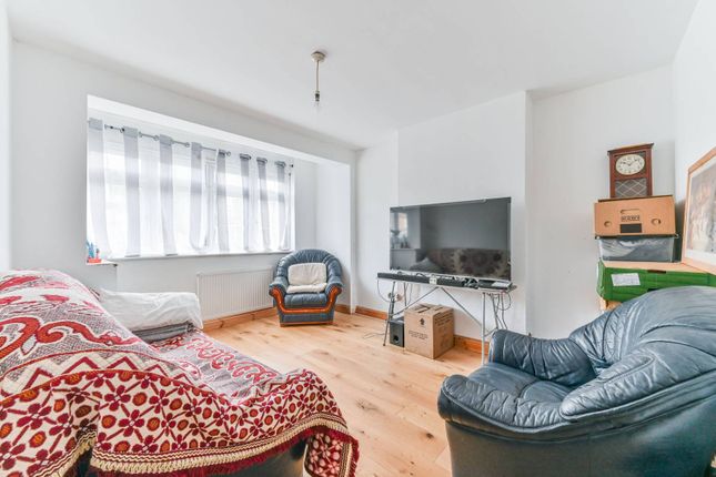 3 bed terraced house