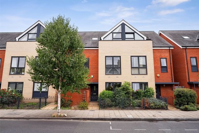 4 bedroom terraced house for sale
