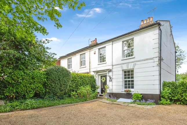 5 bedroom semi-detached house for sale